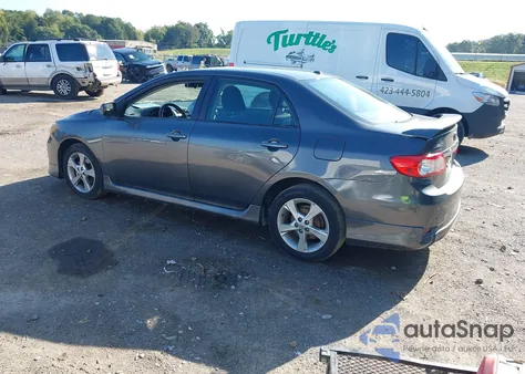 2011 Toyota Corolla S из США, поврежденный, VIN 2T1BU4EE2BC538927